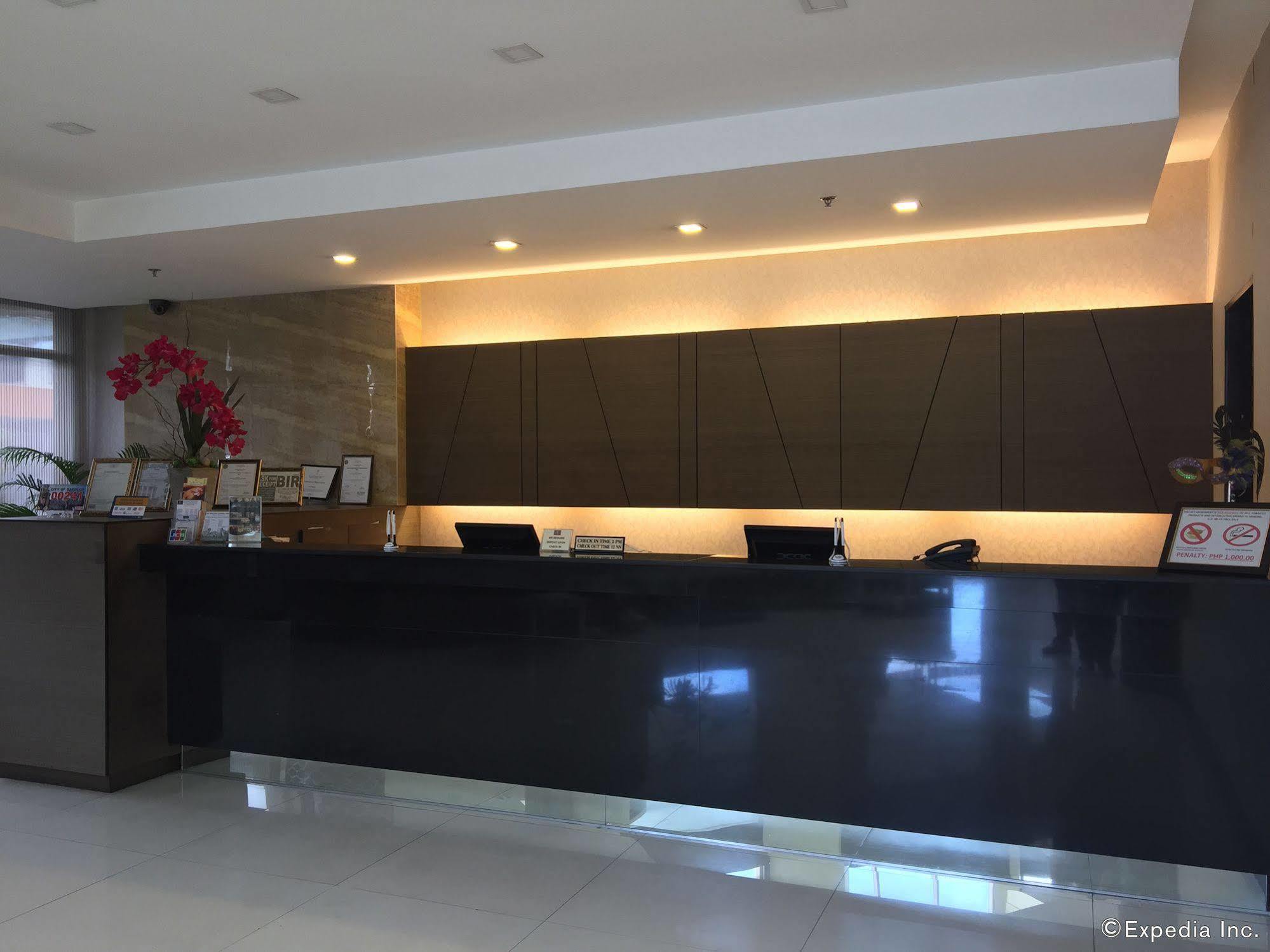 Gt Hotel Bacolod Exterior foto